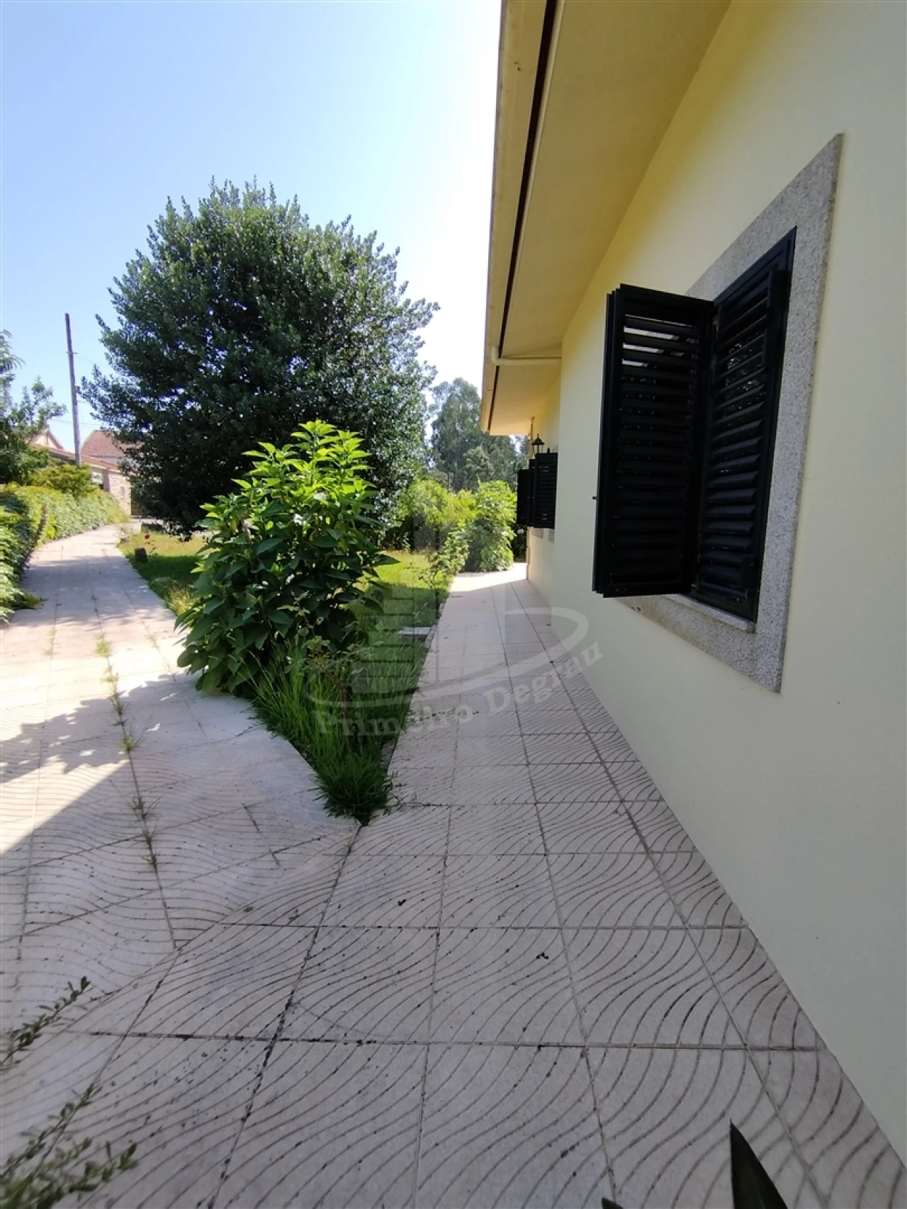 Moradia T4 para Venda em Lago Foto 24