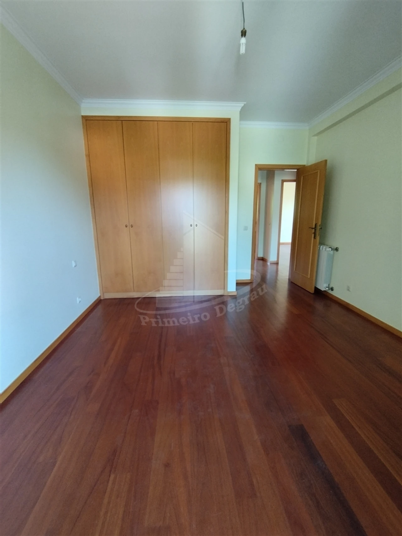 Moradia T4 para Venda em Lago Foto 42