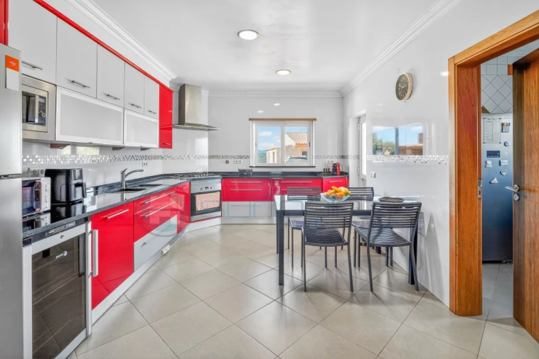 Moradia T3 para Venda em Luz Foto 4