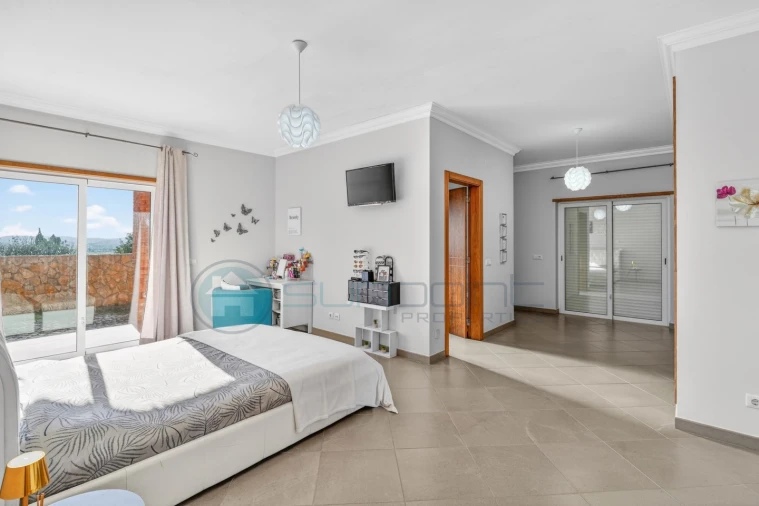 Moradia T3 para Venda em Luz Foto 21