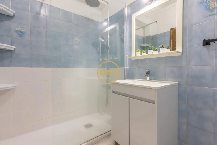 Apartamento T2 para Venda em Amora Foto 16