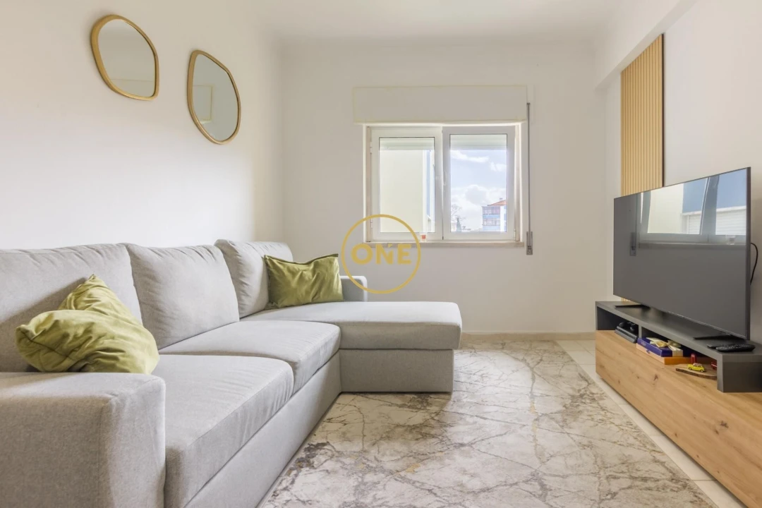 Apartamento T2 para Venda em Amora Foto 18