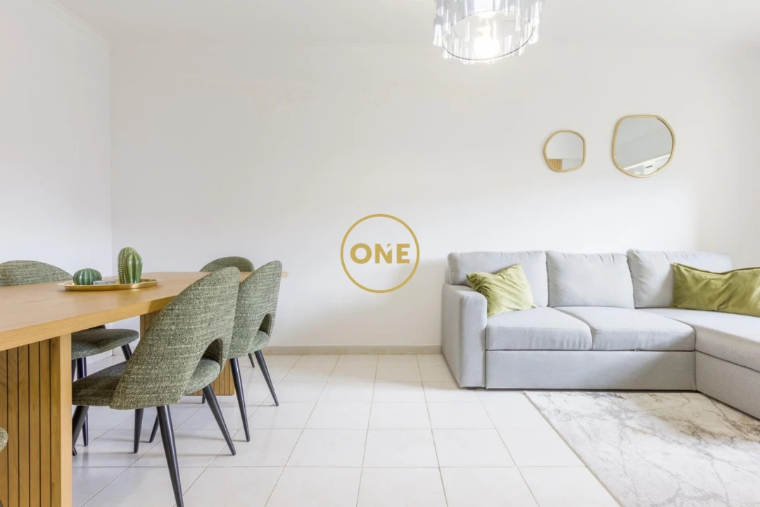 Apartamento T2 para Venda em Amora Foto 17