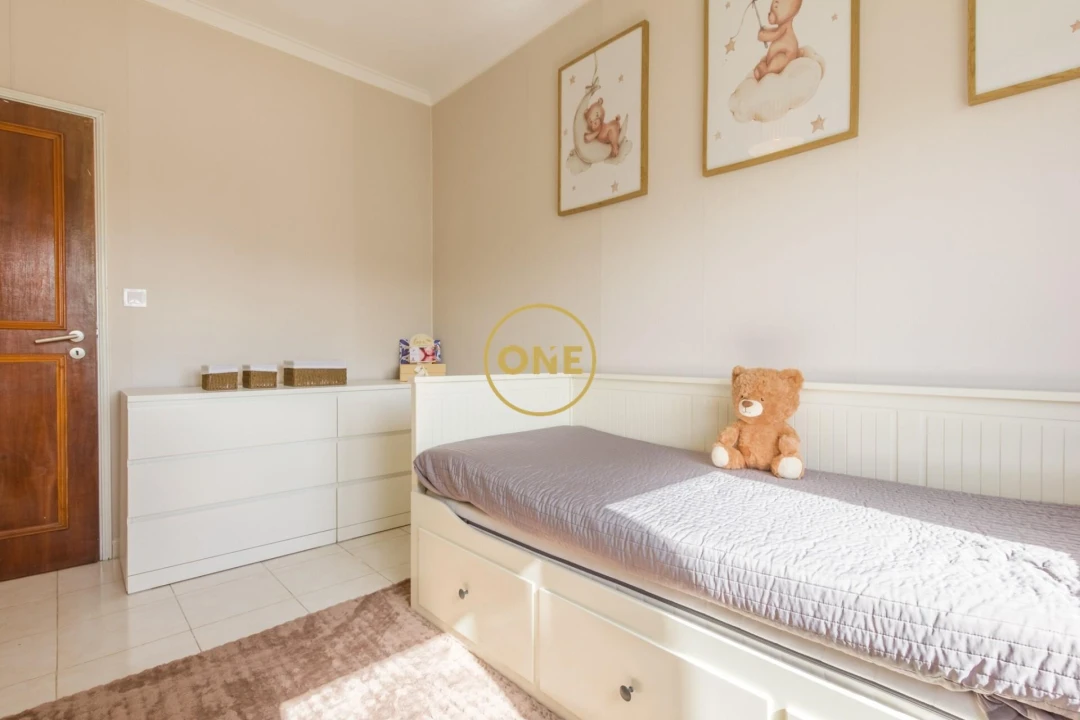 Apartamento T2 para Venda em Amora Foto 14