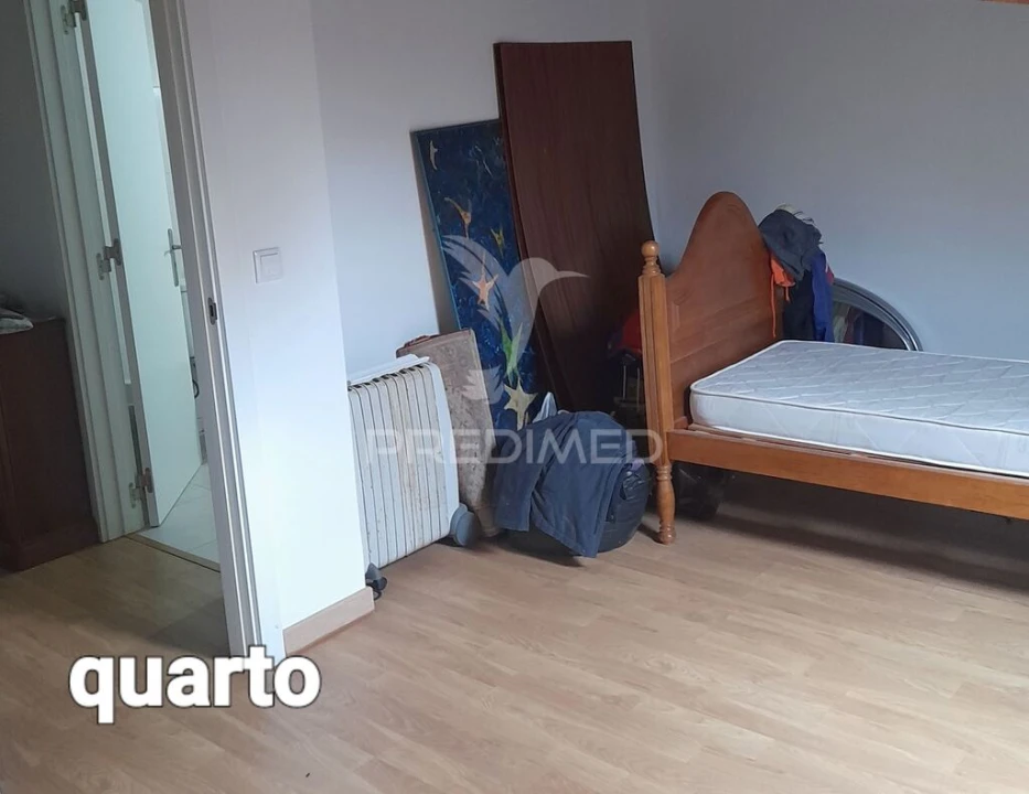 Moradia T3 para Venda em Rio Maior Foto 4