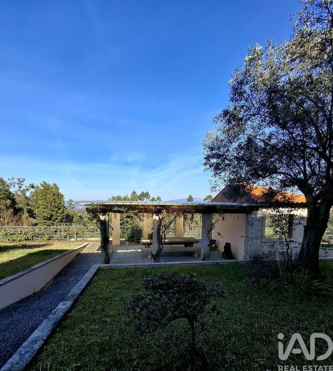 Moradia T5 para Venda em Reboreda e Nogueira Foto 19