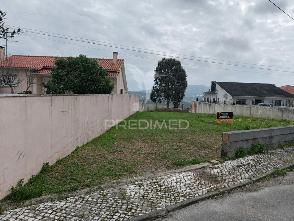 Terreno para Venda em Arrimal e Mendiga Foto 1