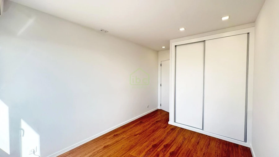 Apartamento T1 para Venda em Póvoa de Varzim, Beiriz e Argivai Foto 17