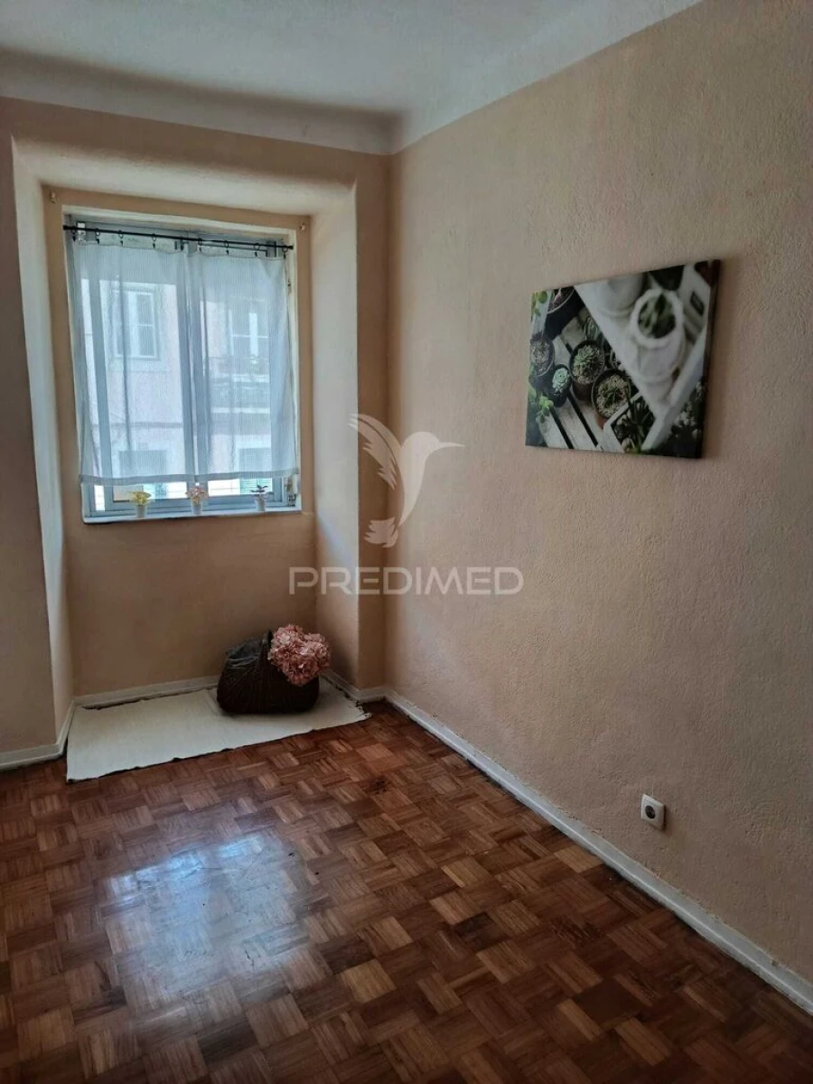 Apartamento T1 para Venda em Estrela Foto 11