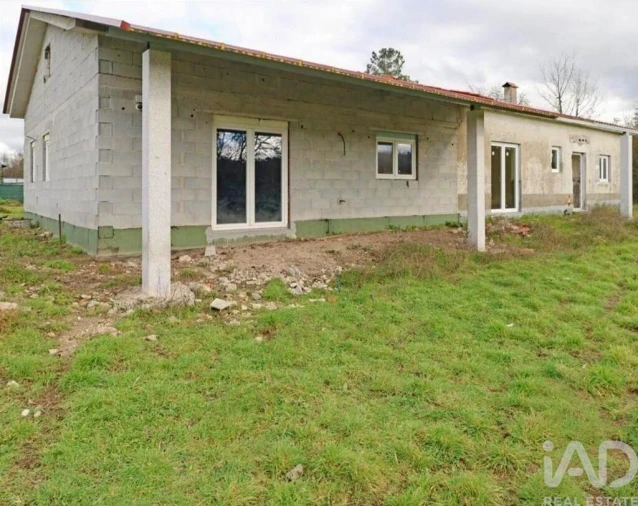 Quinta T2 para Venda em Quintela de Azurara Foto 5