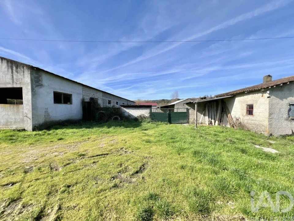 Quinta T2 para Venda em Quintela de Azurara Foto 4