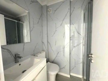Apartamento T2 para Venda em Benfica