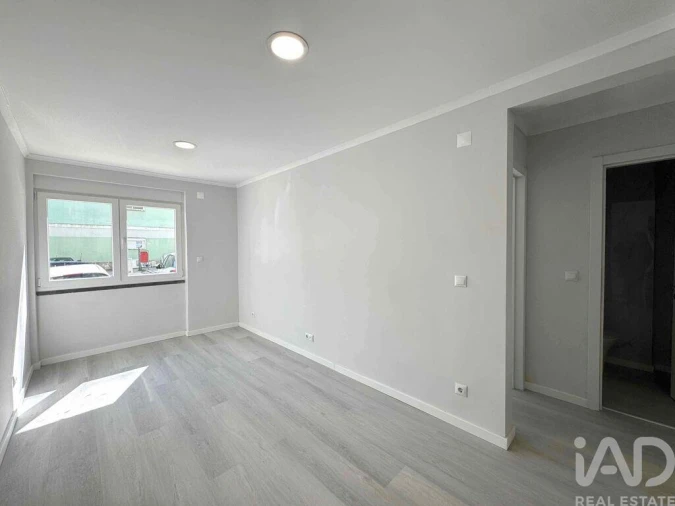 Apartamento T2 para Venda em Benfica Foto 7