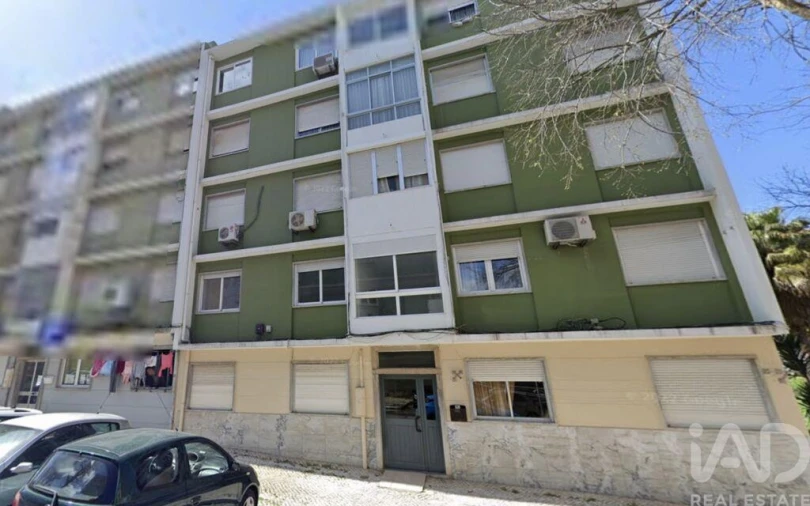Apartamento T2 para Venda em Benfica Foto 24