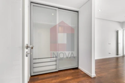 Apartamento T3 para Venda em São Vicente (Braga)