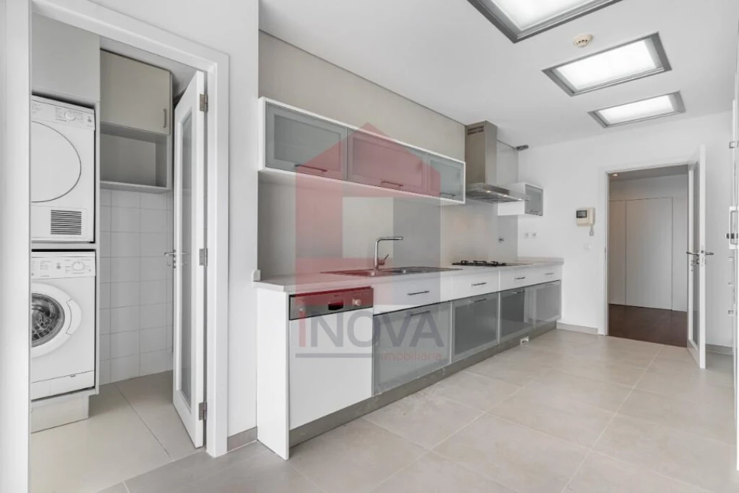 Apartamento T3 para Venda em São Vicente (Braga) Foto 4