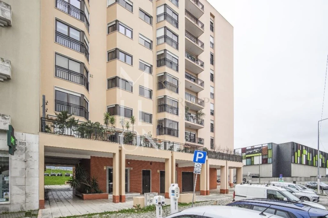 Apartamento T1 para Venda em Lumiar Foto 35