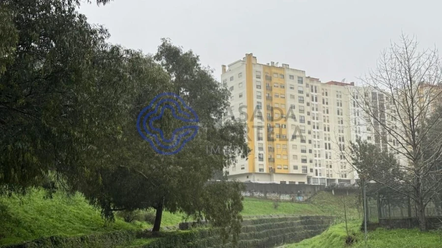 Apartamento T2 para Venda em Cacém e São Marcos Foto 24