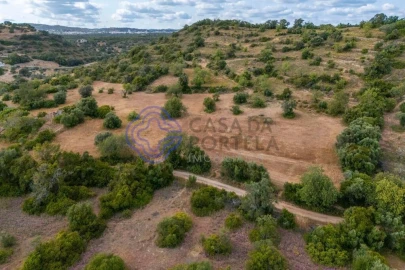 Terreno para Venda em Conceição e Estoi