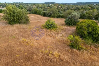 Terreno para Venda em Conceição e Estoi