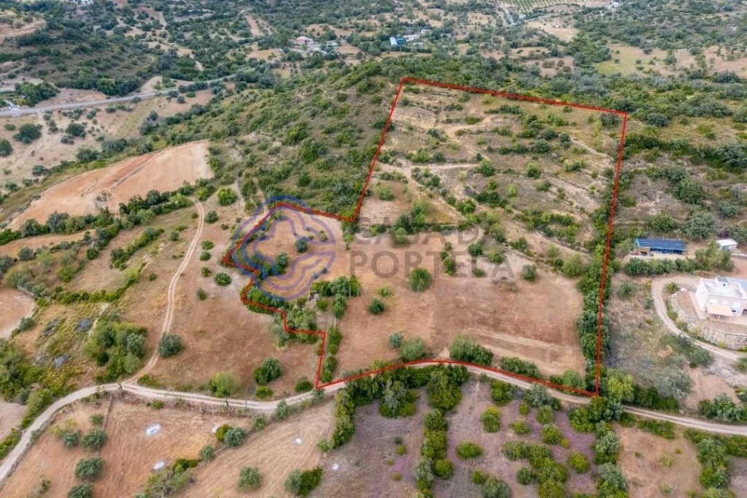 Terreno para Venda em Conceição e Estoi Foto 2