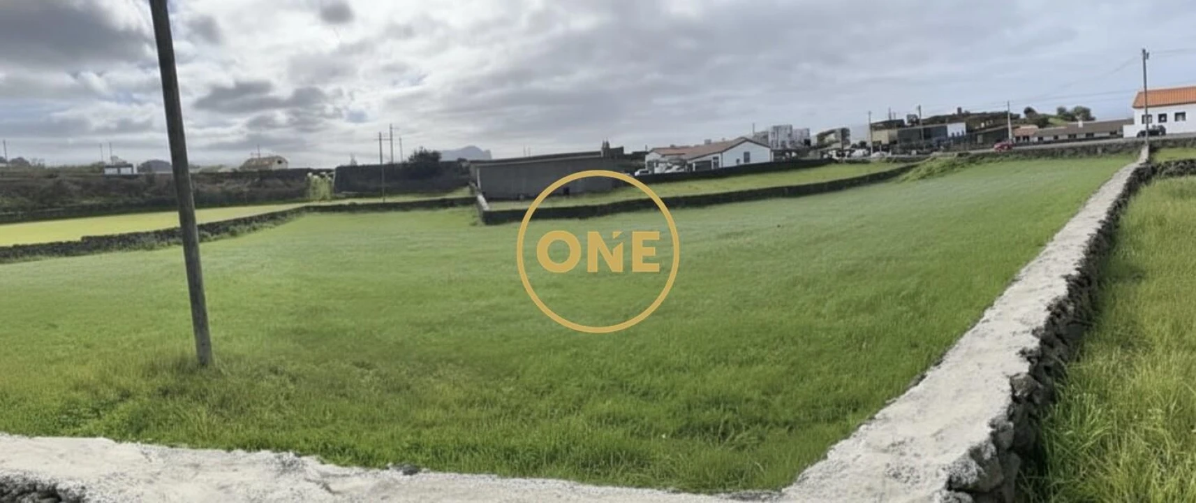 Terreno para Venda em São Mateus da Calheta Foto 3