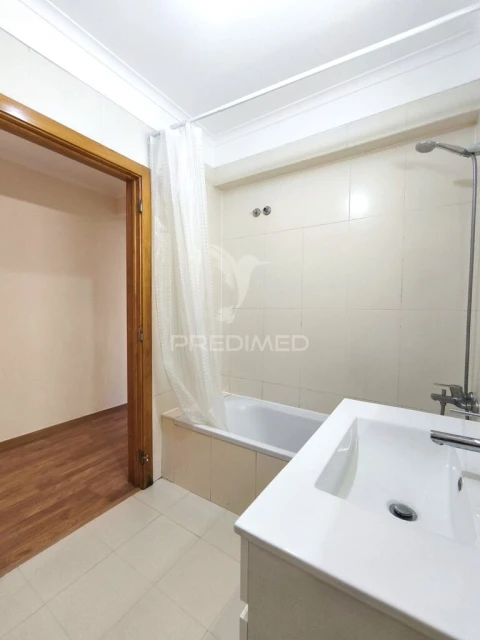 Apartamento T3 para Venda em Rio de Mouro