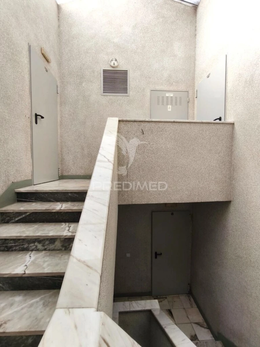 Apartamento T3 para Venda em Rio de Mouro Foto 20