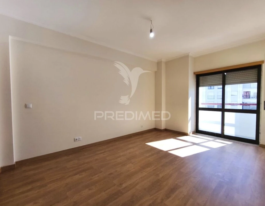 Apartamento T3 para Venda em Rio de Mouro Foto 8