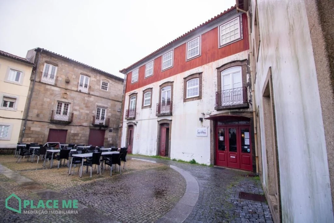 Apartamento T2 para Arrendamento em Braga (Maximinos, Sé e Cividade) Foto 1