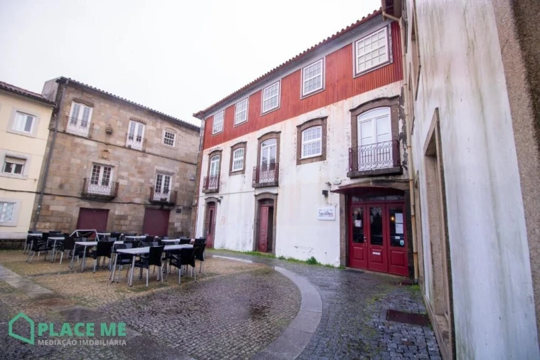 Apartamento T2 para Arrendamento em Braga (Maximinos, Sé e Cividade) Foto 1