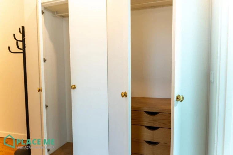 Apartamento T2 para Arrendamento em Braga (Maximinos, Sé e Cividade) Foto 20