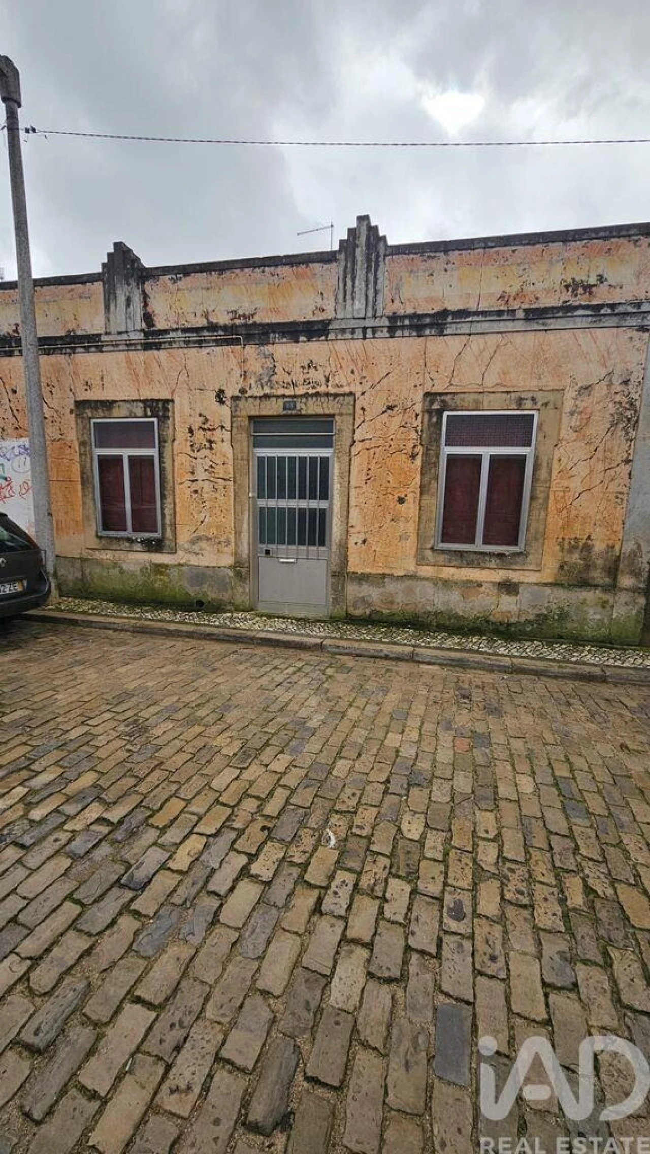 Moradia T2 para Venda em Loule (São Sebastião) Foto 2