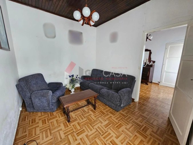 Moradia T2 para Venda em Porto Judeu Foto 4