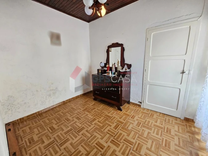 Moradia T2 para Venda em Porto Judeu Foto 13