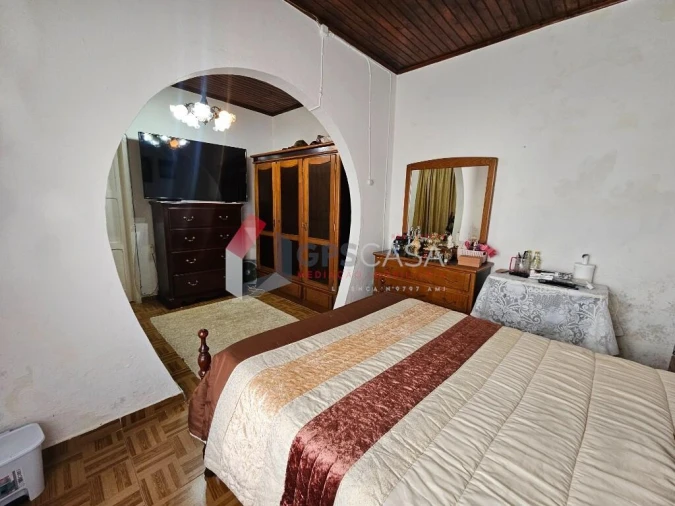 Moradia T2 para Venda em Porto Judeu Foto 8