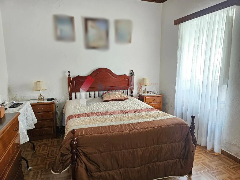 Moradia T2 para Venda em Porto Judeu Foto 6