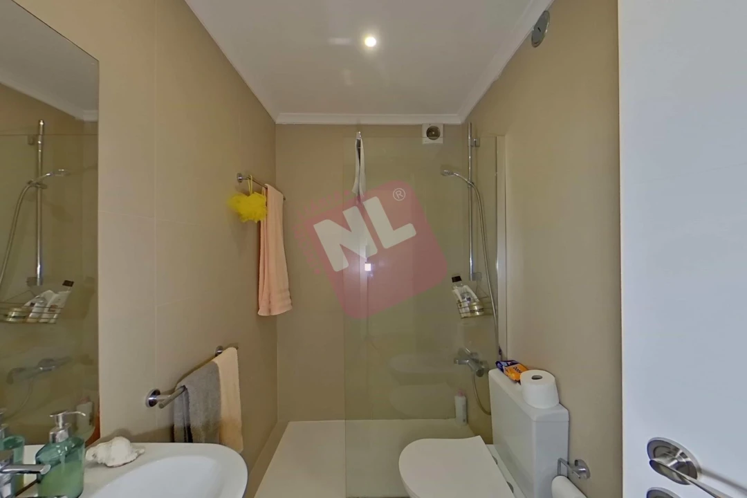 Apartamento T4 para Arrendamento em Lumiar Foto 19