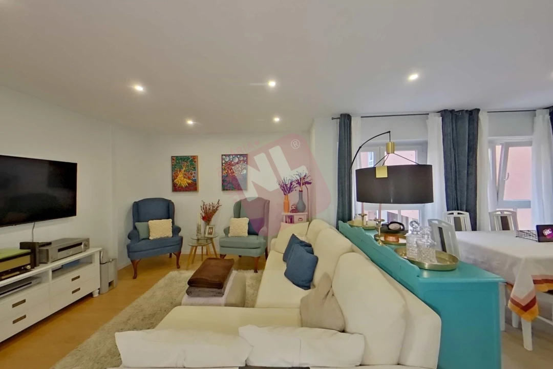 Apartamento T4 para Arrendamento em Lumiar Foto 11