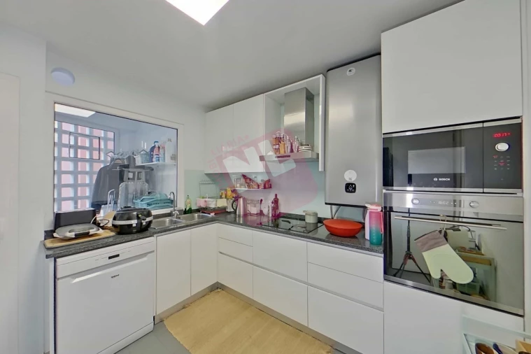 Apartamento T4 para Arrendamento em Lumiar Foto 5