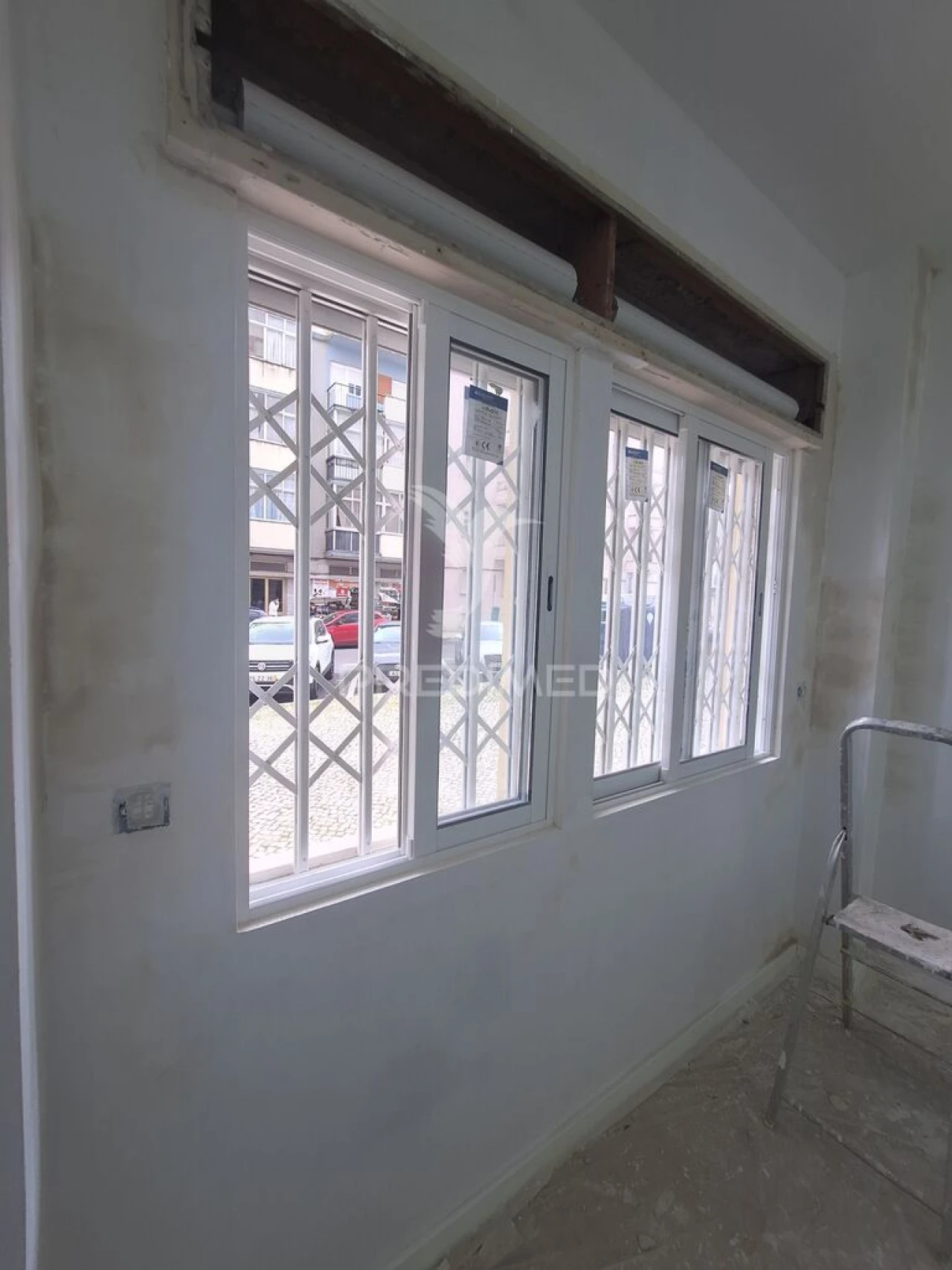 Apartamento T1 para Venda em Venteira Foto 6