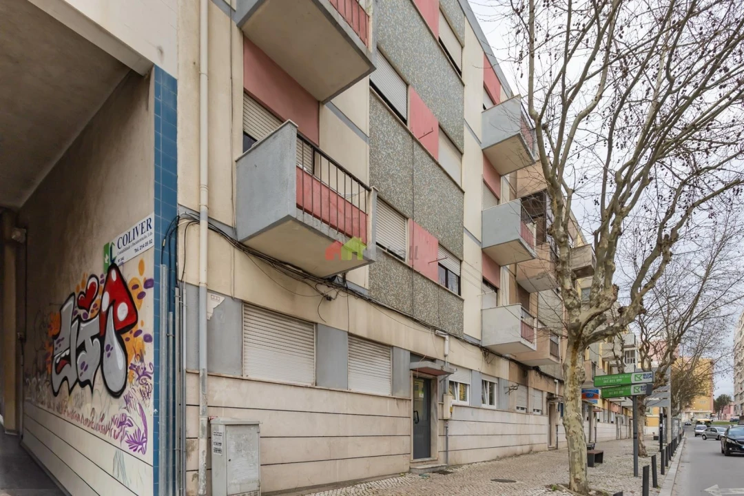 Apartamento T2 para Venda em Alto do Seixalinho, Santo André e Verderena Foto 32