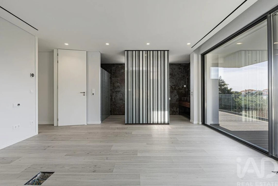 Moradia T5 para Venda em Alcabideche Foto 26