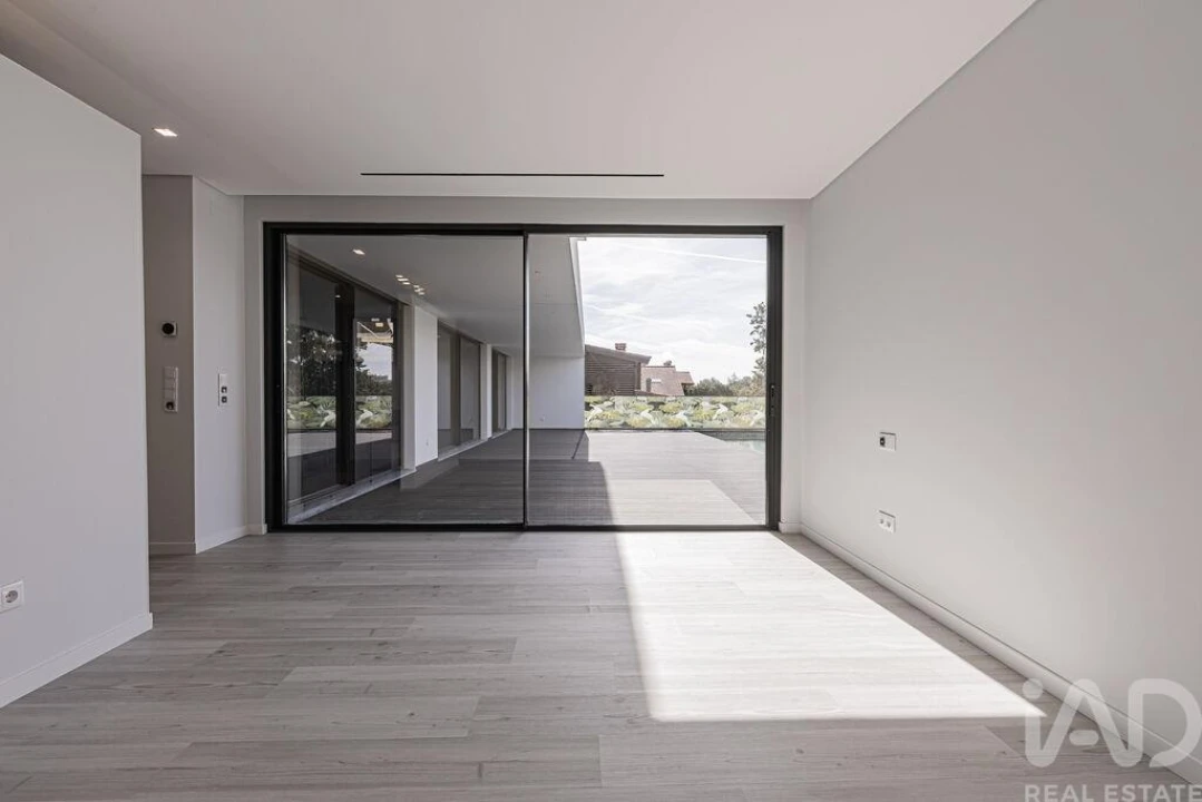 Moradia T5 para Venda em Alcabideche Foto 22