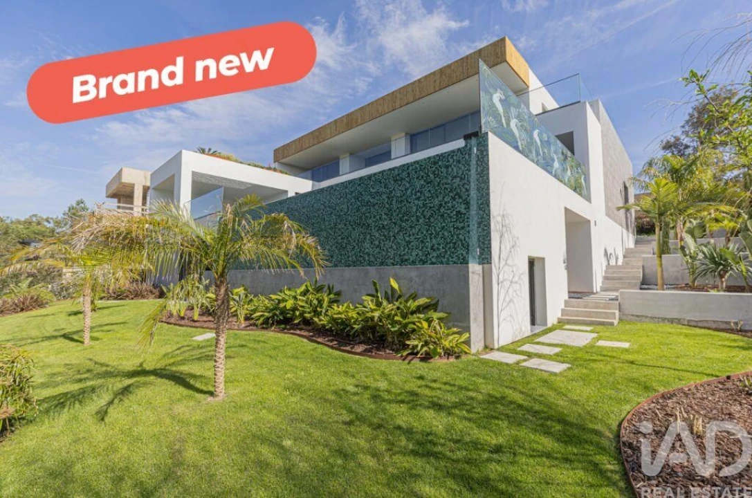 Moradia T5 para Venda em Alcabideche Foto 1