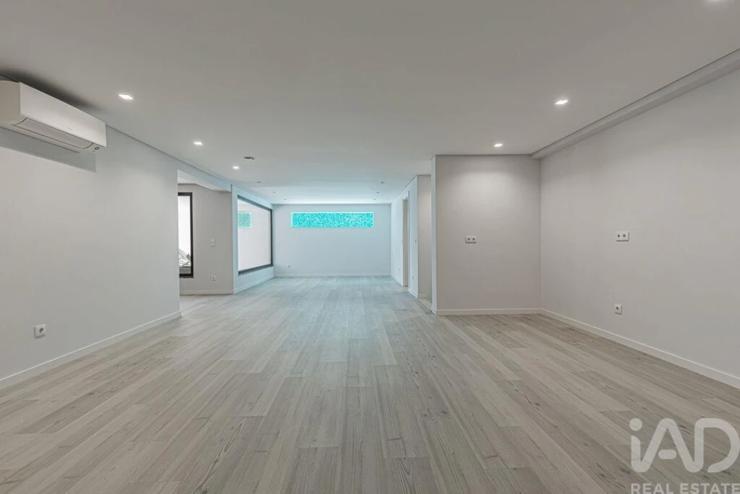 Moradia T5 para Venda em Alcabideche Foto 34