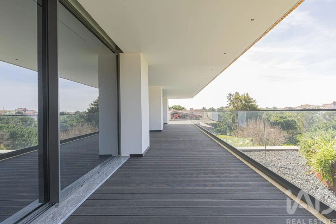 Moradia T5 para Venda em Alcabideche Foto 31