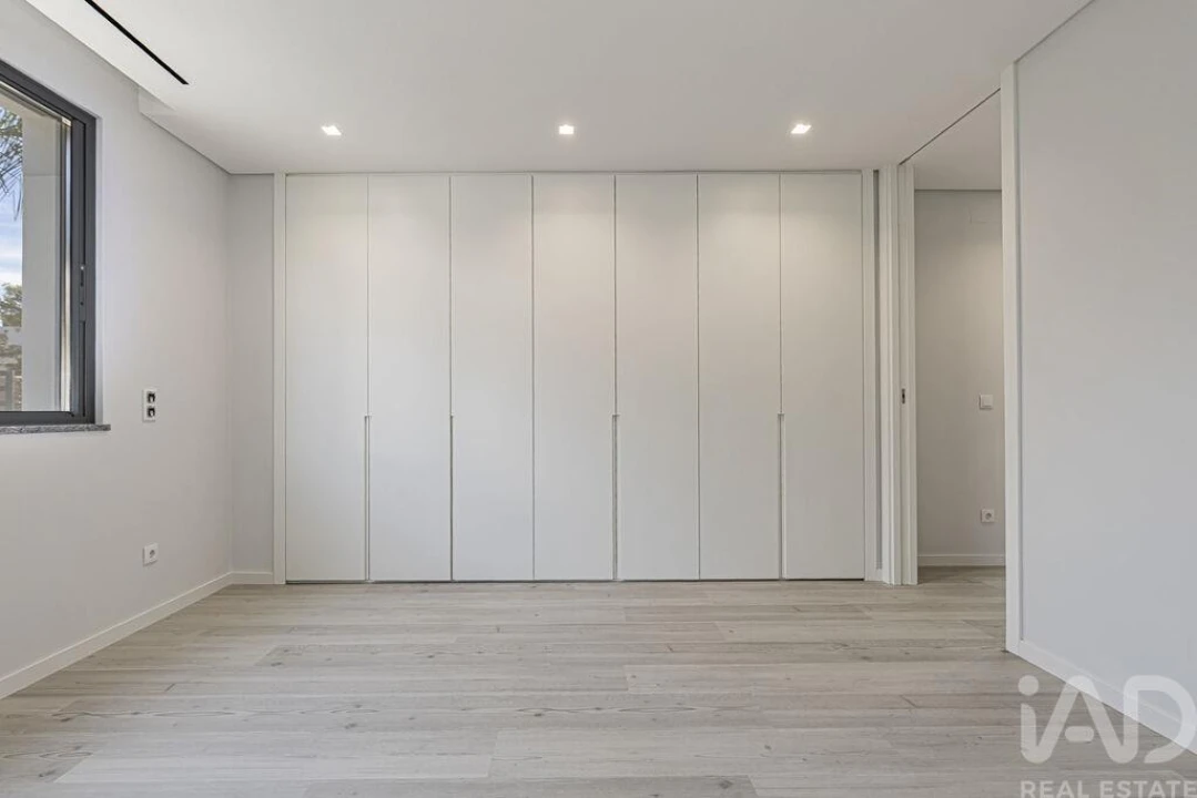 Moradia T5 para Venda em Alcabideche Foto 23