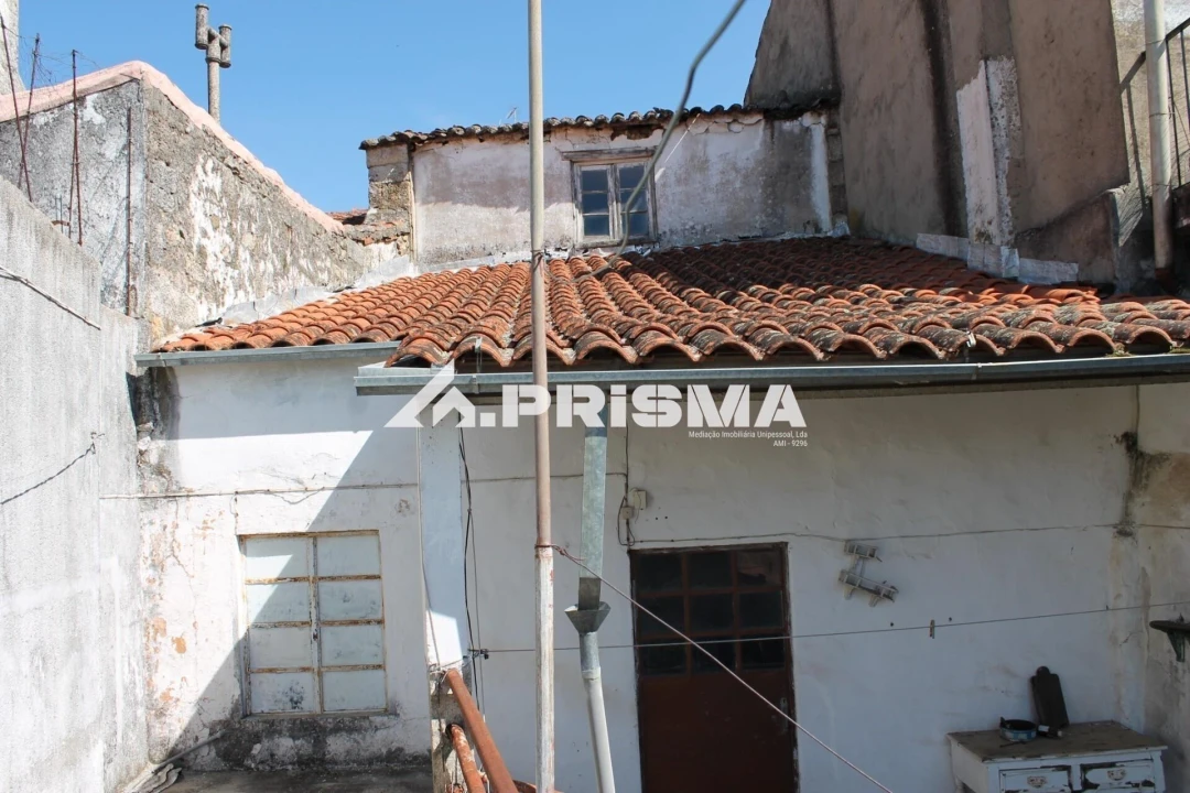 Moradia T4 para Venda em Alcains Foto 19