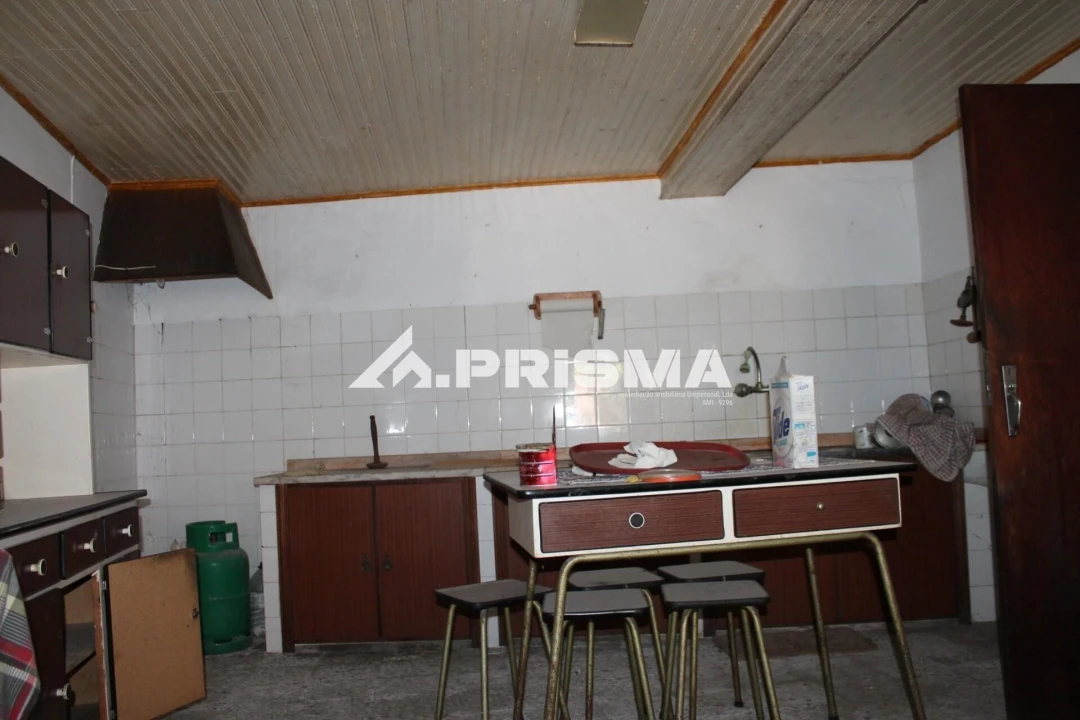 Moradia T4 para Venda em Alcains Foto 25